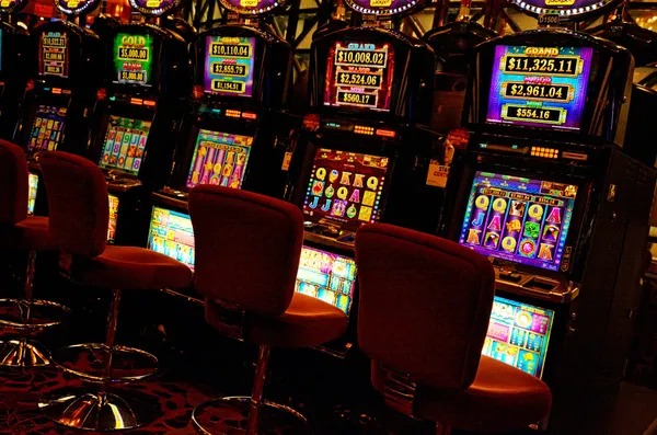 Live roulette game on gadaitoto mobile showing balance deduction and real-time payout